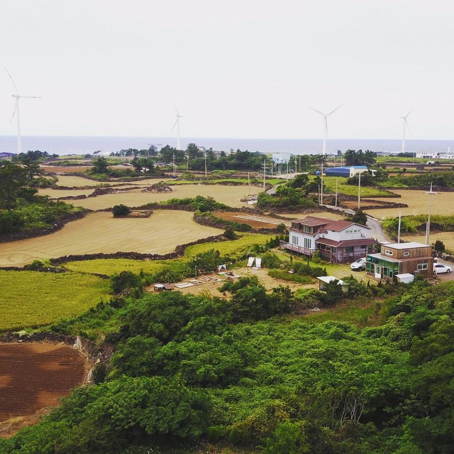 Warang Guesthouse Jeju Esterno foto