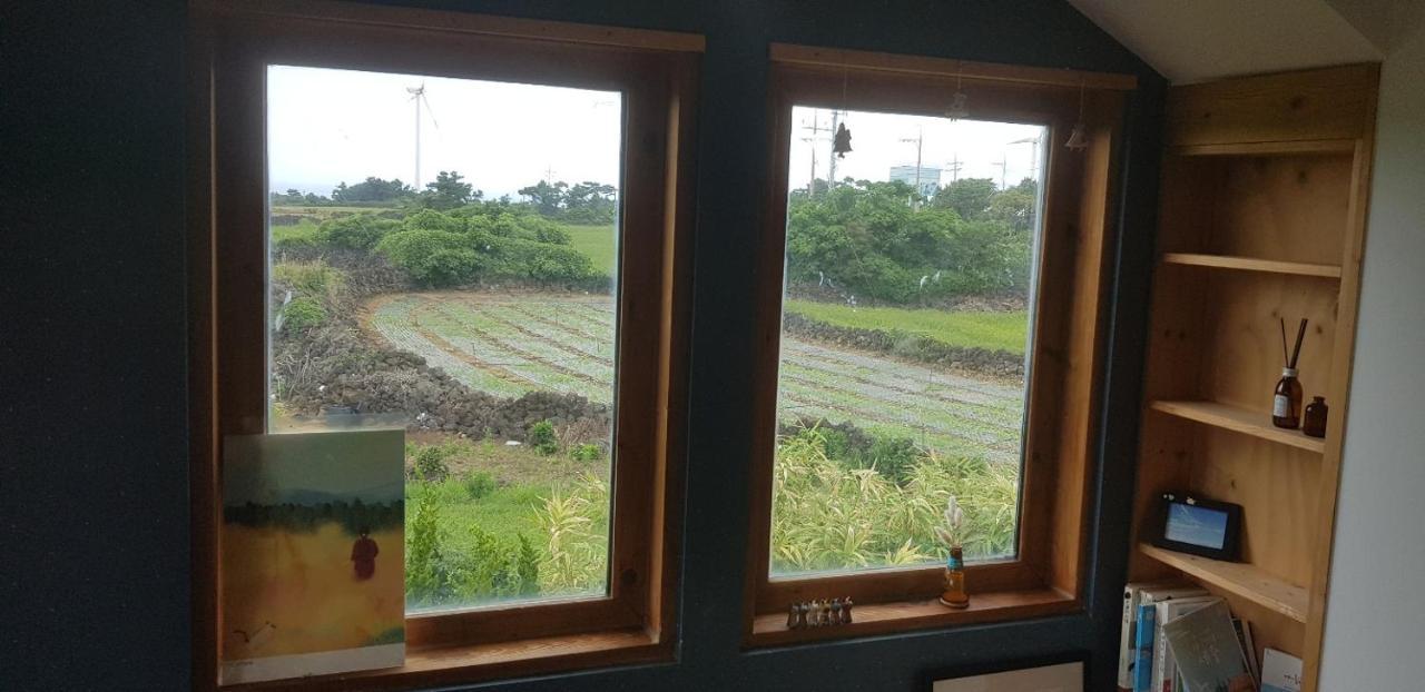 Warang Guesthouse Jeju Esterno foto